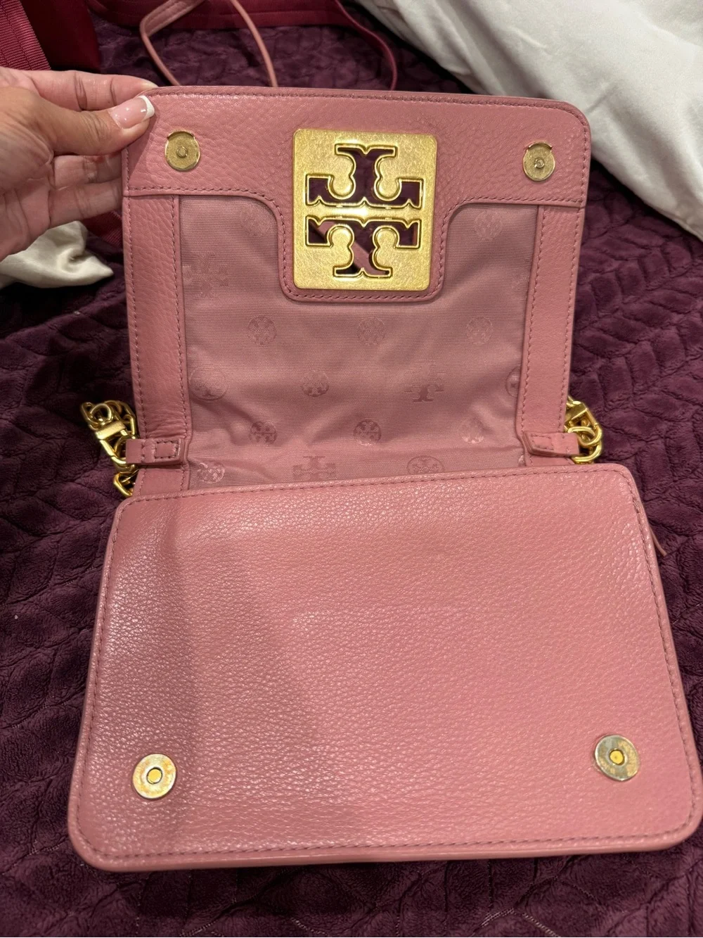 Tory Burch Pink Leather Crossbody Bag with Gold Logo Chain